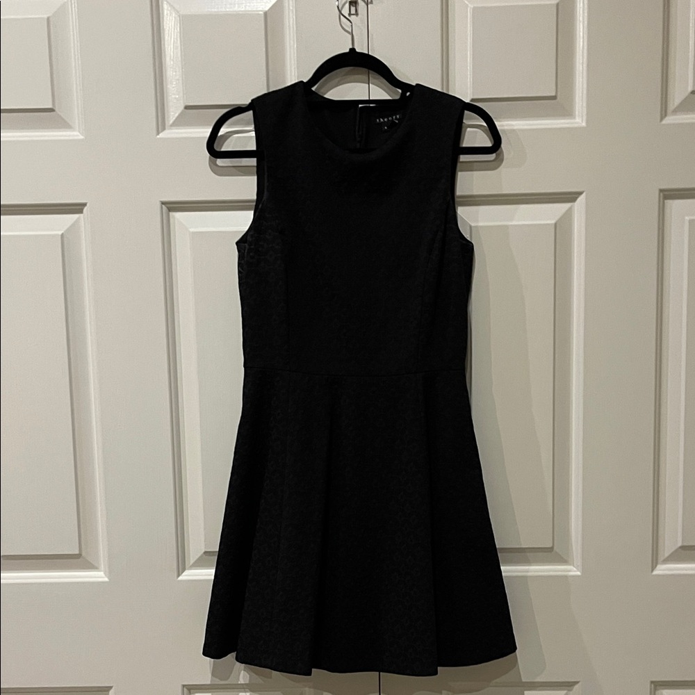 Theory Elegant Black Sleeveless Dress